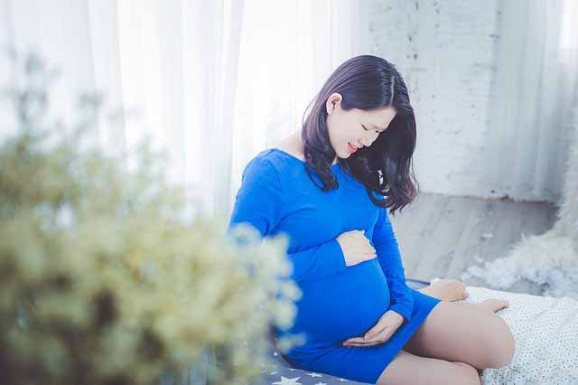 Vietnamese girl pregnant 
