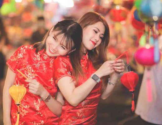 Chinese girls together
